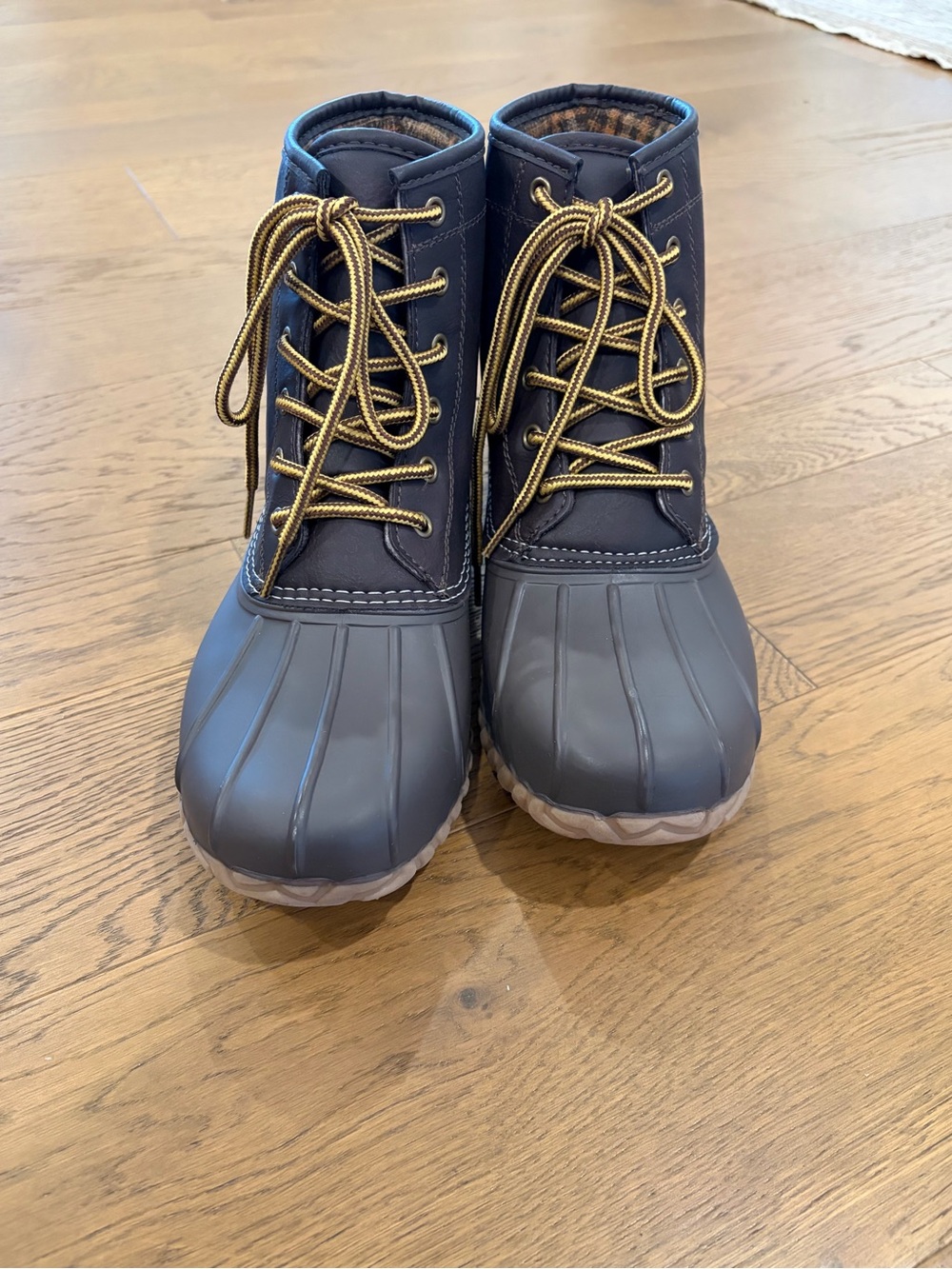 Women’s St. John's Bay Lined Brown Duck Boots with Gold Laces
